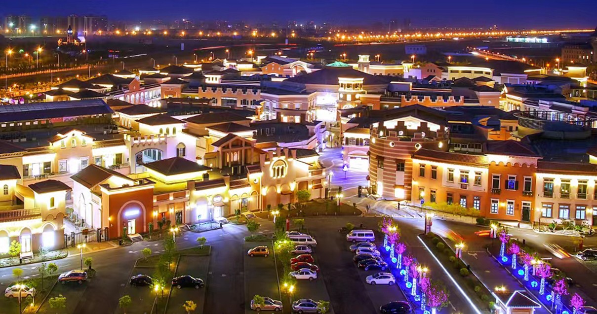 J9.COM奥莱·新燕莎幼镇