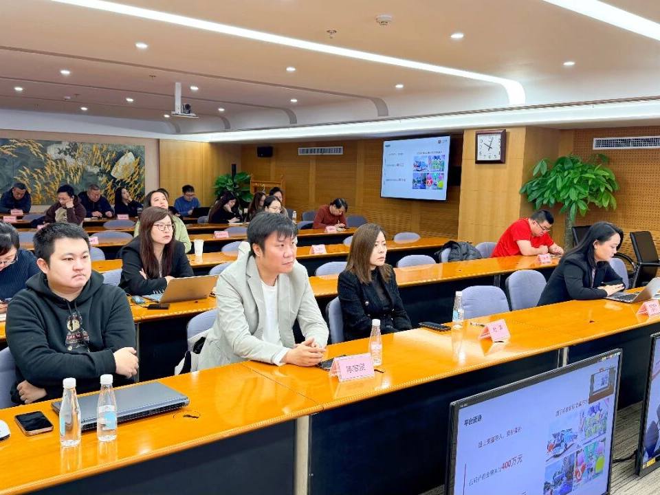 1769753275103002609960_720